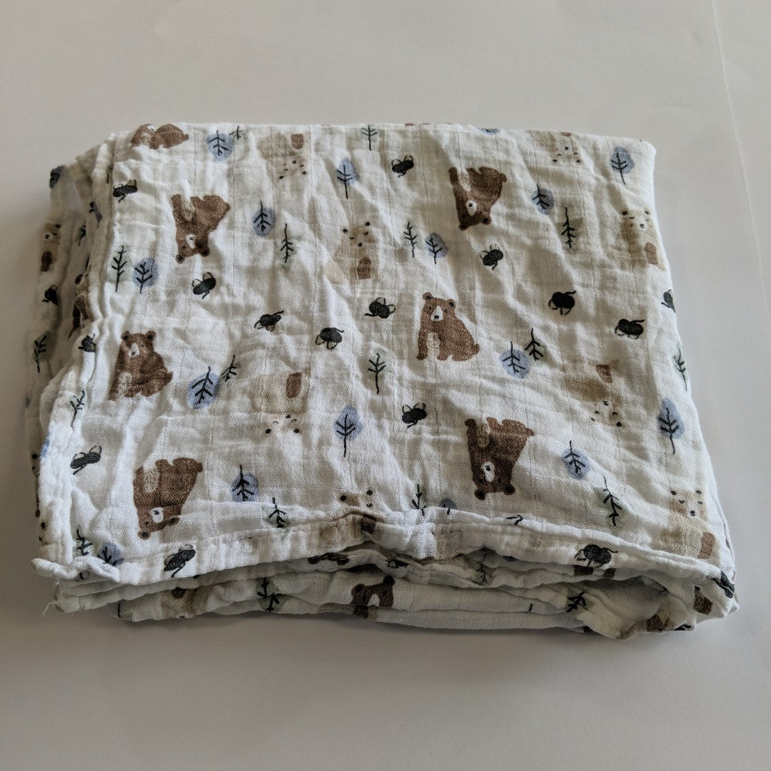 Bears forest muslin wrap - size 0000