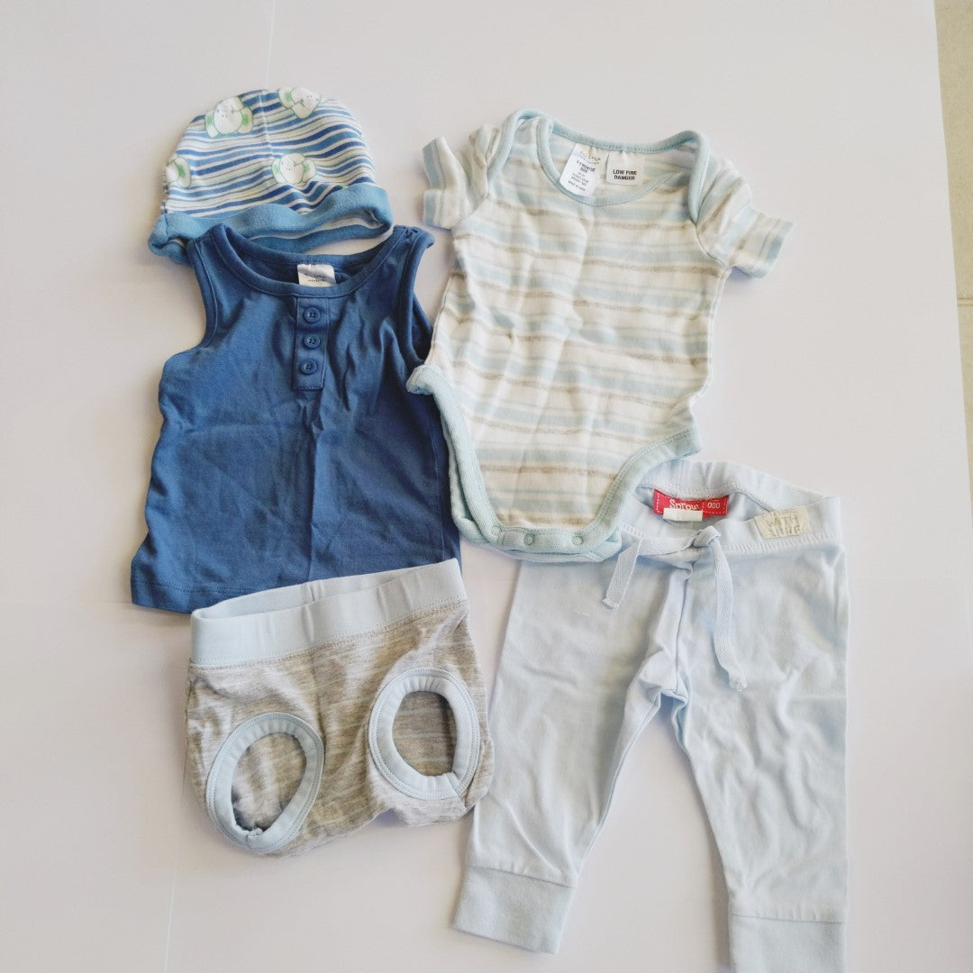 5 piece boys 0-3 month bundle - shirt bodysuit pants bloomers beanie - size 000