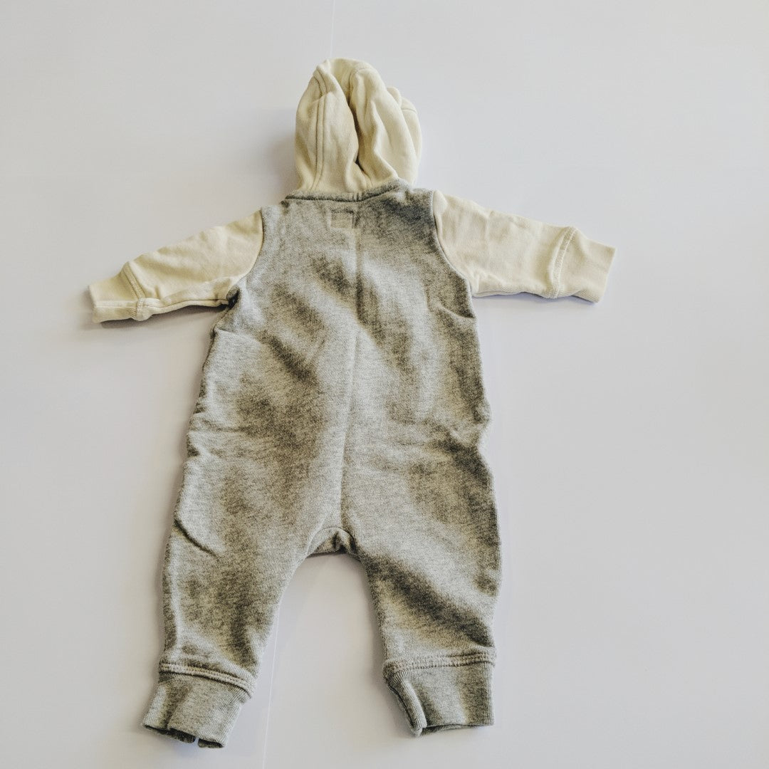 Baby gap grey and cream thick warm onesie - size 000