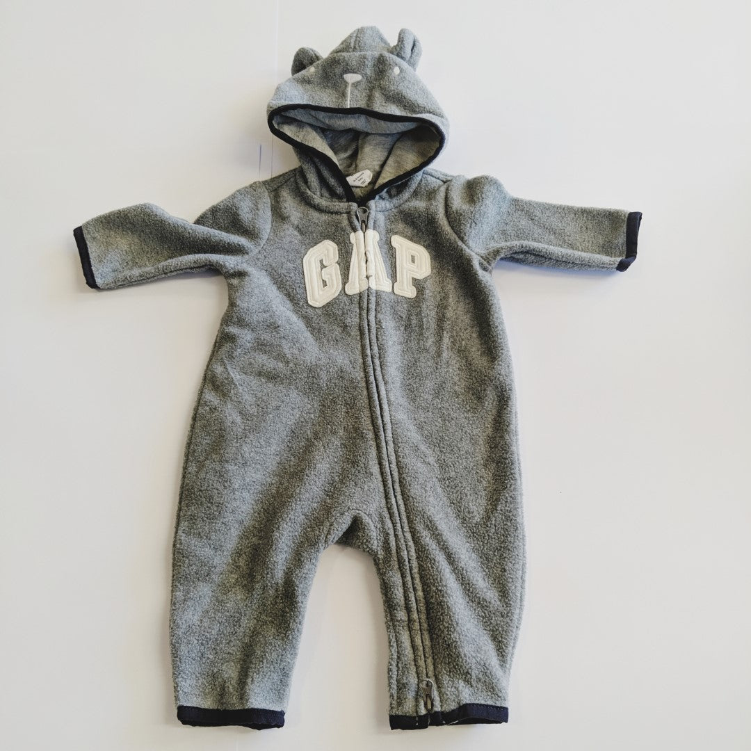 Baby gap grey fleecey bear onesie - size 000