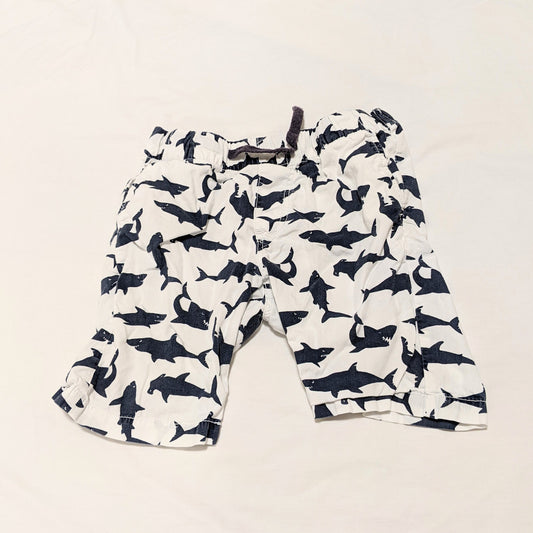 Black and white shark shorts - size 5