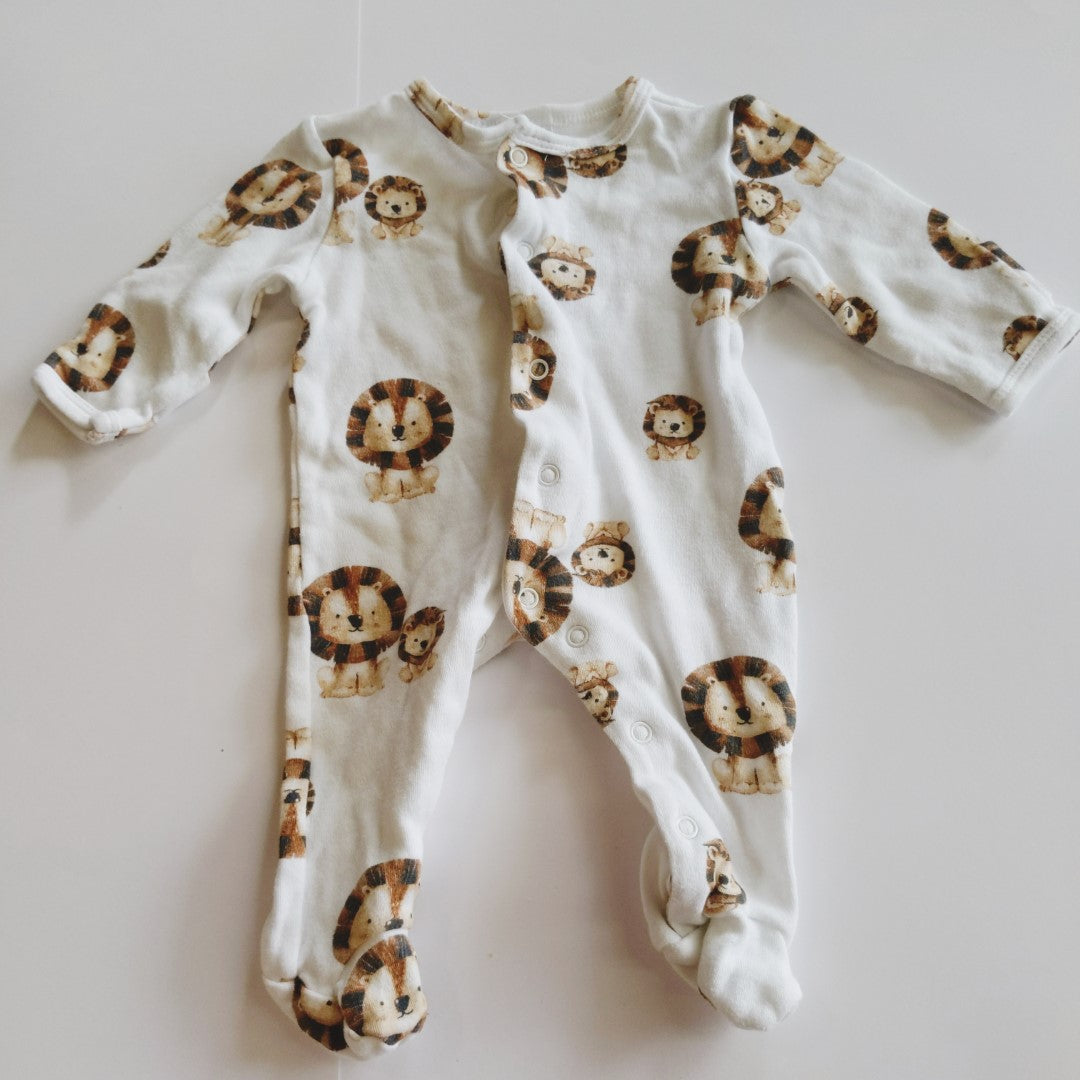 Lion onesie - size 0000