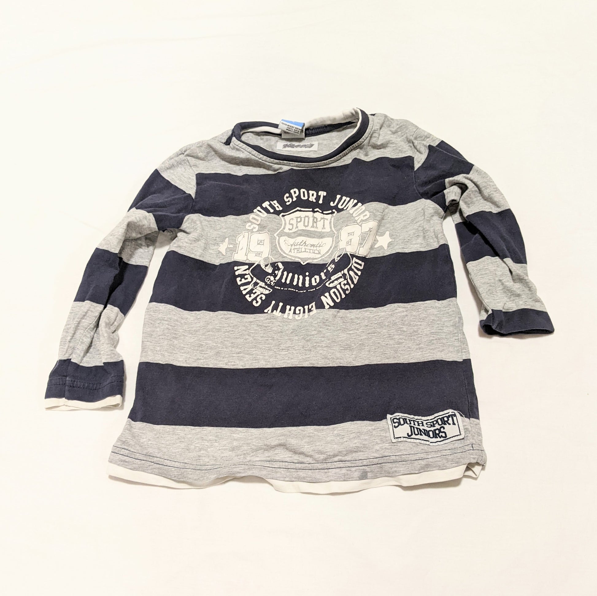 Sport grey long sleeved stripey T-shirt - size 4