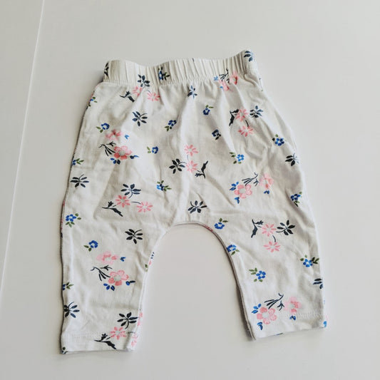 White flowery pants - size 000