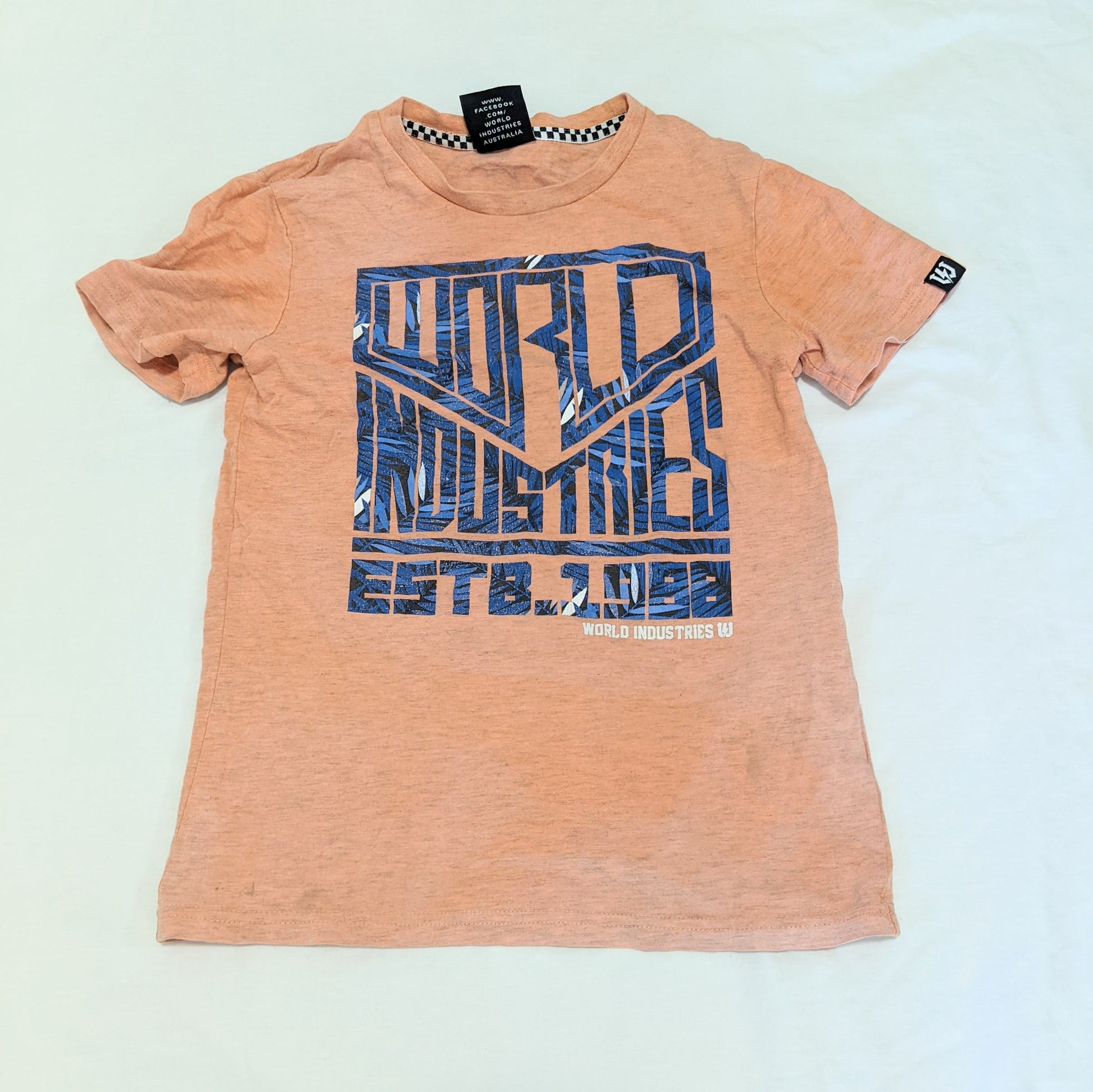 World industries T-shirt - size 8